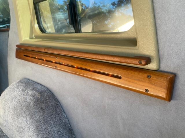 シボレーアストロ 　社外アルミ　ＢＦグッドリッチタイヤ　　社外オーディオ　バックカメラ　リアモニター　ＥＴＣ（65枚目）