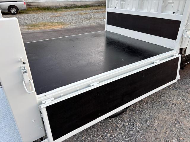 ダイナトラック ３．０　ダブルキャブ　ジャストロー　パワーゲート付（36枚目）