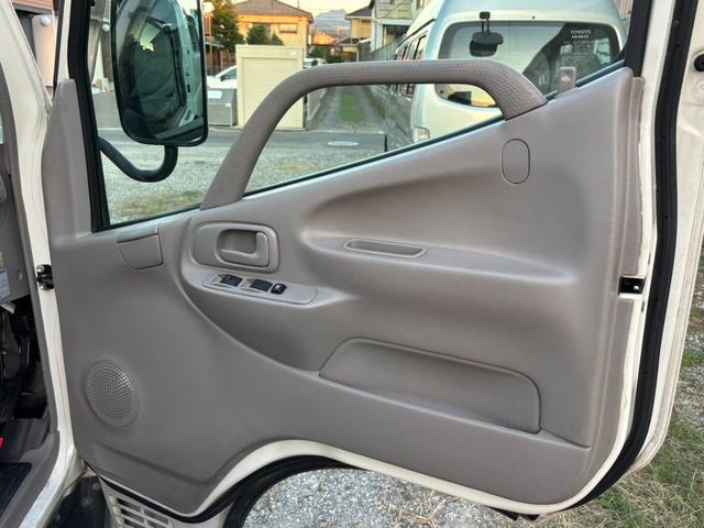 ダイナトラック ３．０　ダブルキャブ　ジャストロー　パワーゲート付（49枚目）