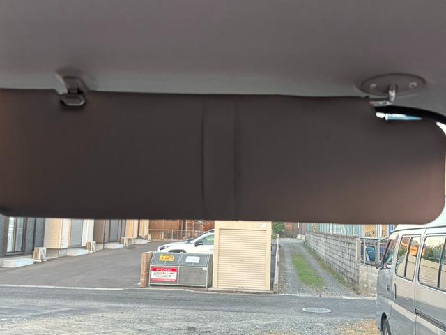 ダイナトラック ３．０　ダブルキャブ　ジャストロー　パワーゲート付（63枚目）