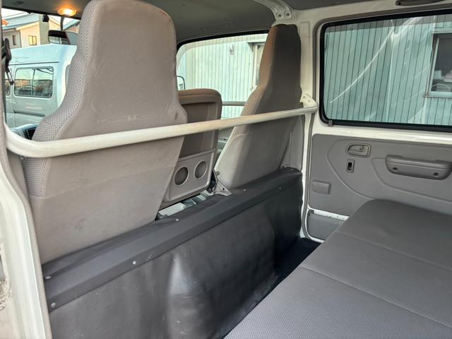 ダイナトラック ３．０　ダブルキャブ　ジャストロー　パワーゲート付（76枚目）