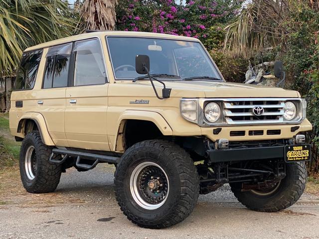 ランドクルーザー７０ ＺＸ　リフトアップ　社外アルミ　サンルーフ（5枚目）