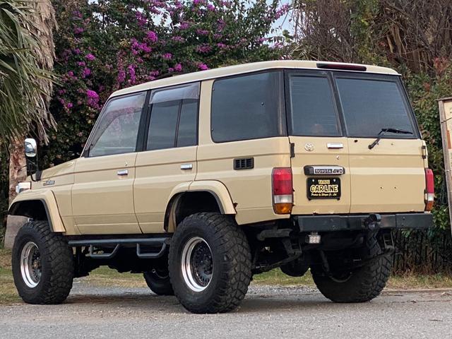 ランドクルーザー７０ ＺＸ　リフトアップ　社外アルミ　サンルーフ（14枚目）