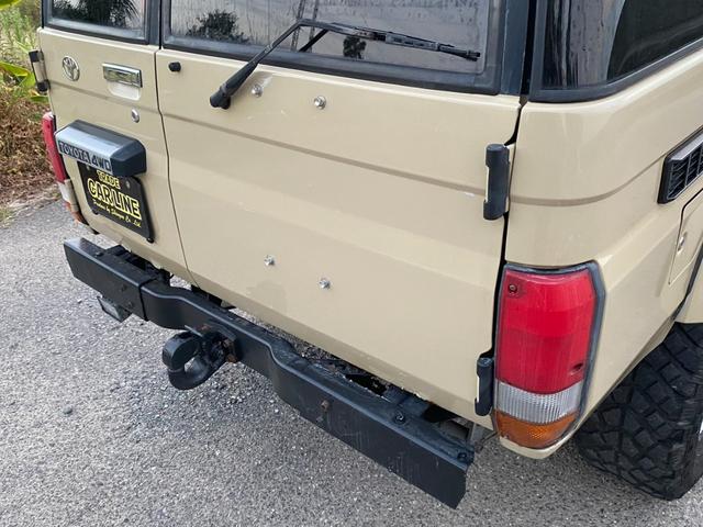 ランドクルーザー７０ ＺＸ　リフトアップ　社外アルミ　サンルーフ（27枚目）