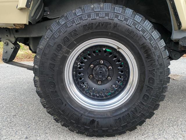 ランドクルーザー７０ ＺＸ　リフトアップ　社外アルミ　サンルーフ（36枚目）