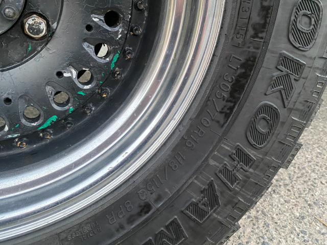 ランドクルーザー７０ ＺＸ　リフトアップ　社外アルミ　サンルーフ（37枚目）