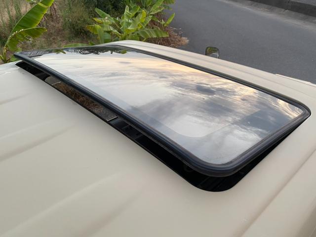 ランドクルーザー７０ ＺＸ　リフトアップ　社外アルミ　サンルーフ（38枚目）