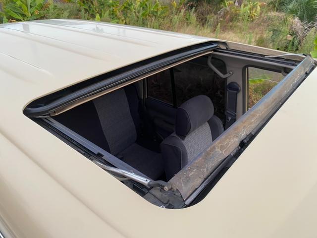 ランドクルーザー７０ ＺＸ　リフトアップ　社外アルミ　サンルーフ（40枚目）