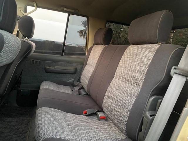 ランドクルーザー７０ ＺＸ　リフトアップ　社外アルミ　サンルーフ（50枚目）