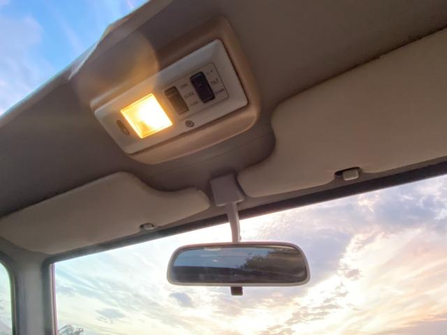 ランドクルーザー７０ ＺＸ　リフトアップ　社外アルミ　サンルーフ（60枚目）