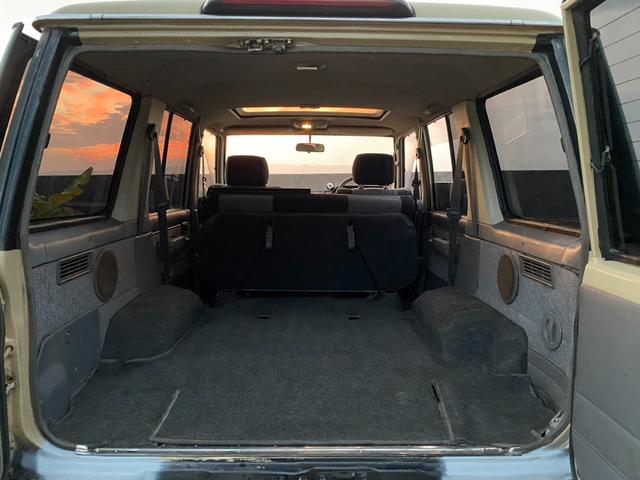 ランドクルーザー７０ ＺＸ　リフトアップ　社外アルミ　サンルーフ（67枚目）