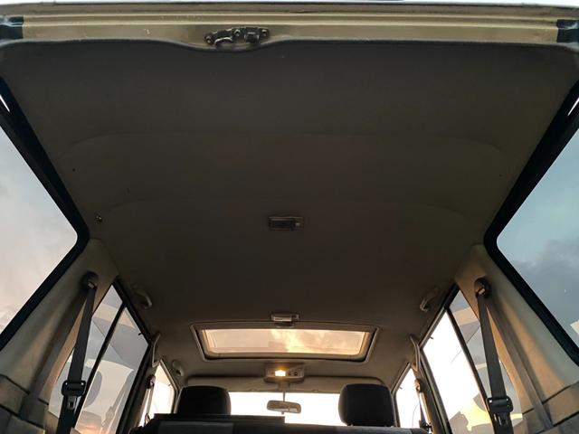 ランドクルーザー７０ ＺＸ　リフトアップ　社外アルミ　サンルーフ（68枚目）