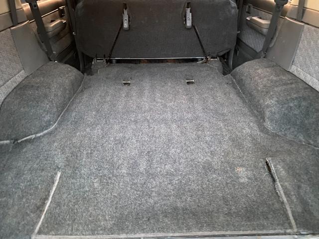 ランドクルーザー７０ ＺＸ　リフトアップ　社外アルミ　サンルーフ（69枚目）