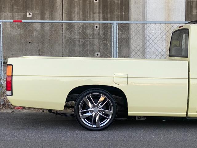 ダットサンピックアップ ロングＤＸ　社外アルミ　コラムＭＴ（14枚目）