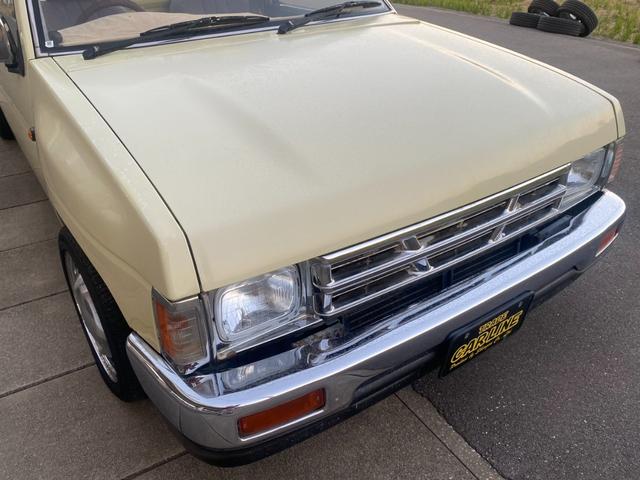 ダットサンピックアップ ロングＤＸ　社外アルミ　コラムＭＴ（25枚目）