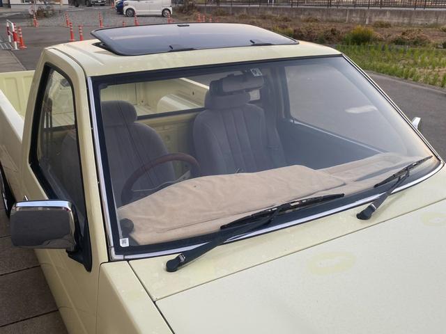 ダットサンピックアップ ロングＤＸ　社外アルミ　コラムＭＴ（26枚目）