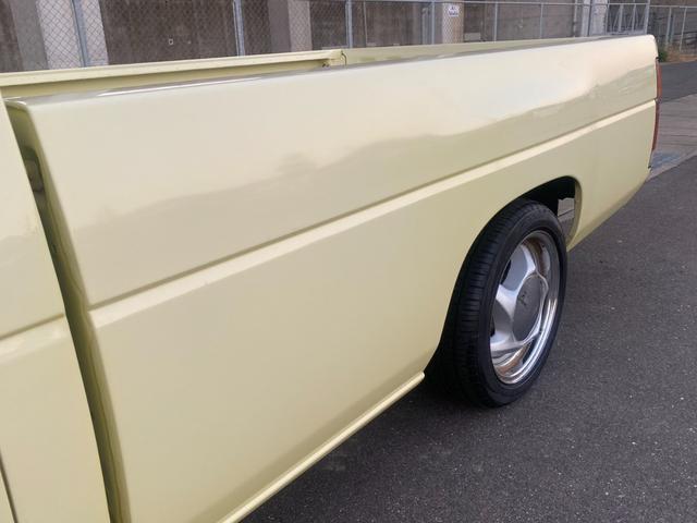 ダットサンピックアップ ロングＤＸ　社外アルミ　コラムＭＴ（31枚目）