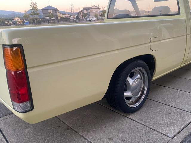 ダットサンピックアップ ロングＤＸ　社外アルミ　コラムＭＴ（36枚目）