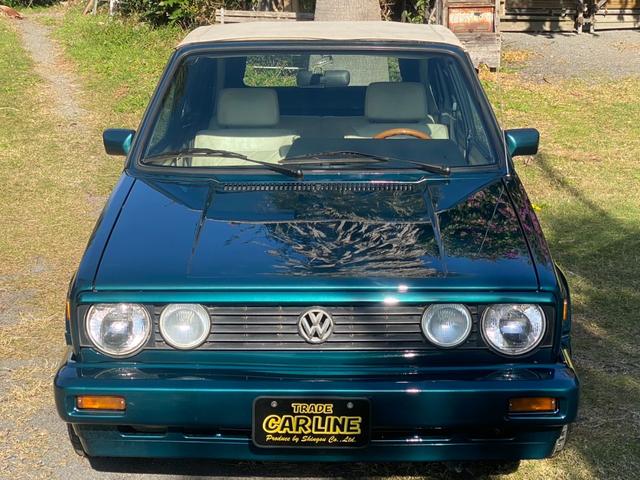 ゴルフカブリオ 　左ハンドル　社外アルミ　ウッドステアリング　丸目４灯　　ローダウン（27枚目）