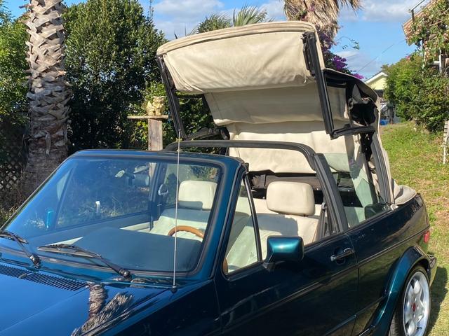 ゴルフカブリオ 　左ハンドル　社外アルミ　ウッドステアリング　丸目４灯　　ローダウン（47枚目）