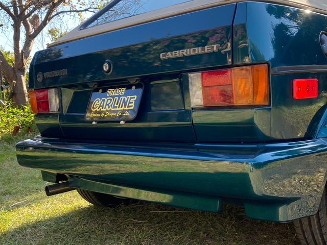 ゴルフカブリオ 　左ハンドル　社外アルミ　ウッドステアリング　丸目４灯　　ローダウン（60枚目）