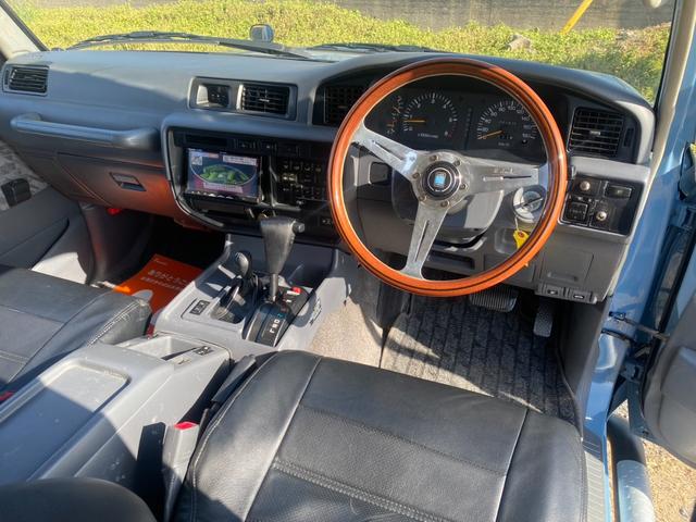 ランドクルーザー80 VX 社外ウッドステアリング ブラッドレーアルミ ルーフキャリア 角目4灯ヘッドライト 3インチリフトアップ 社外ナビ バックカメラ 観音開き 1ナンバー(42枚目)