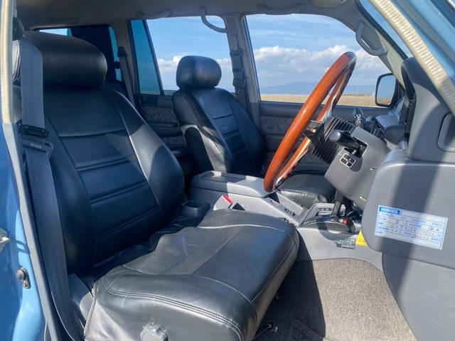 ランドクルーザー80 VX 社外ウッドステアリング ブラッドレーアルミ ルーフキャリア 角目4灯ヘッドライト 3インチリフトアップ 社外ナビ バックカメラ 観音開き 1ナンバー(44枚目)