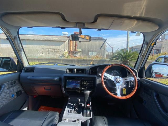 ランドクルーザー80 VX 社外ウッドステアリング ブラッドレーアルミ ルーフキャリア 角目4灯ヘッドライト 3インチリフトアップ 社外ナビ バックカメラ 観音開き 1ナンバー(64枚目)