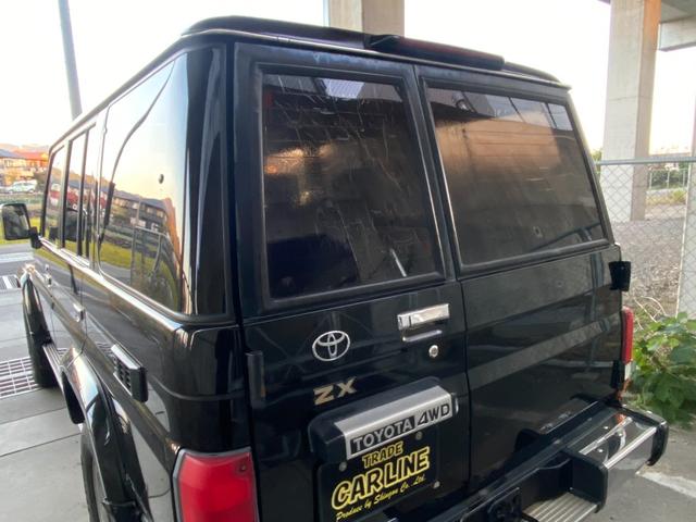 ランドクルーザー70 ZX 社外アルミ サンルーフ(22枚目)