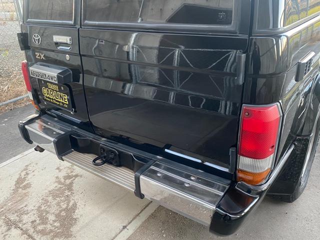 ランドクルーザー70 ZX 社外アルミ サンルーフ(23枚目)