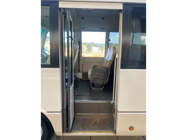 ローザ マイクロバス 29人乗り 自動ドア モケット リクライニングシート 社外ナビ バックカメラ ETC(25枚目)