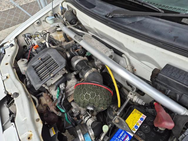 アルトワークス ＲＳ／Ｚ　ＴＥＩＮ車高調　ＨＫＳエアクリ　マフラー　ＢＬＩＴＺメーター　スズキスポーツタワーバー　社外アルミ　ステアリング（13枚目）