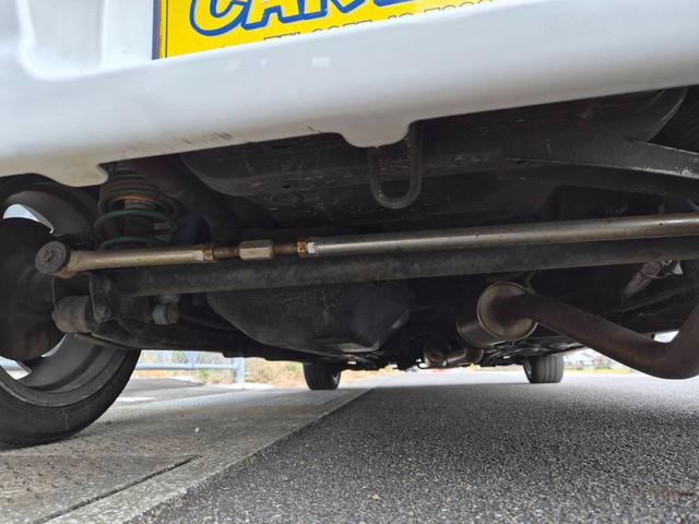 アルトワークス ＲＳ／Ｚ　ＴＥＩＮ車高調　ＨＫＳエアクリ　マフラー　ＢＬＩＴＺメーター　スズキスポーツタワーバー　社外アルミ　ステアリング（25枚目）