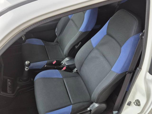アルトワークス ＲＳ／Ｚ　ＴＥＩＮ車高調　ＨＫＳエアクリ　マフラー　ＢＬＩＴＺメーター　スズキスポーツタワーバー　社外アルミ　ステアリング（42枚目）