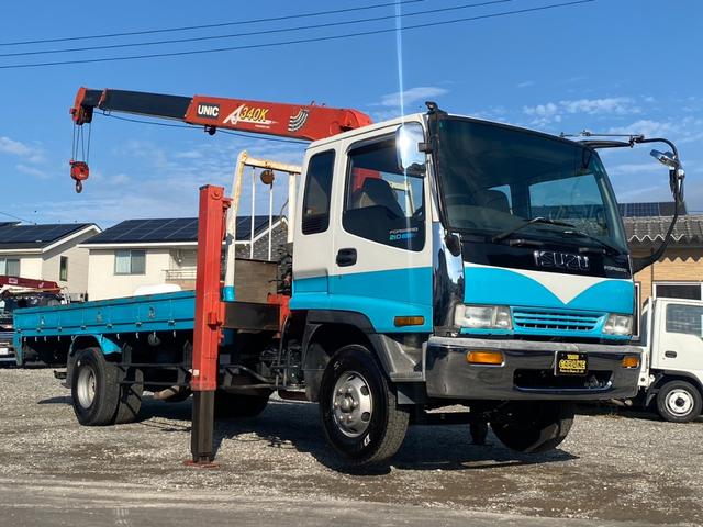 フォワード 　回送車　ユニック３段クレーン　メッキパーツ　ベッド付　２６５０ｋｇ積載（13枚目）