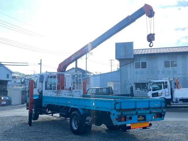 フォワード 　回送車　ユニック３段クレーン　メッキパーツ　ベッド付　２６５０ｋｇ積載（16枚目）