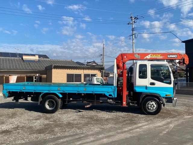 フォワード 　回送車　ユニック３段クレーン　メッキパーツ　ベッド付　２６５０ｋｇ積載（27枚目）