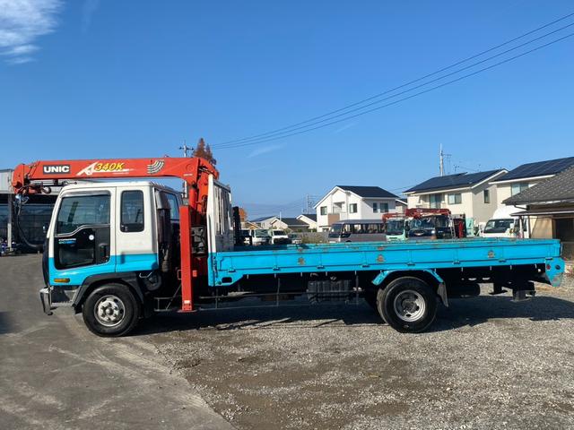 フォワード 　回送車　ユニック３段クレーン　メッキパーツ　ベッド付　２６５０ｋｇ積載（29枚目）