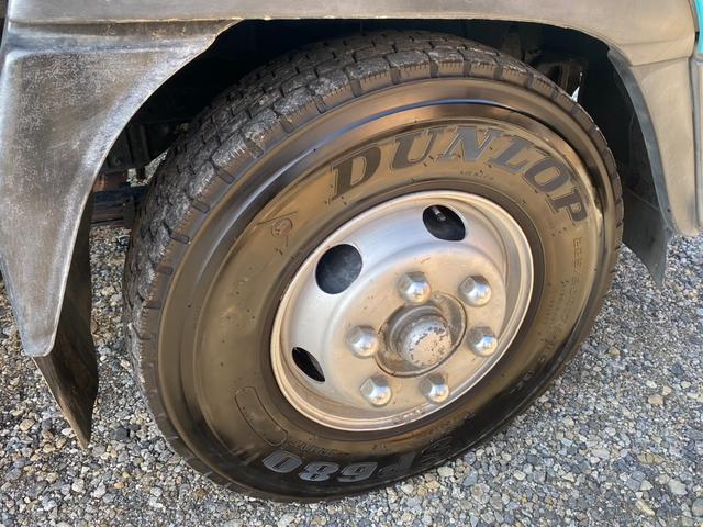 フォワード 　回送車　ユニック３段クレーン　メッキパーツ　ベッド付　２６５０ｋｇ積載（47枚目）