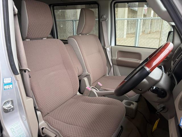 エブリイ ジョインターボ　社外ナビ　アルミ　バックカメラ　ＥＴＣ　電格ミラー　キーレス（4枚目）