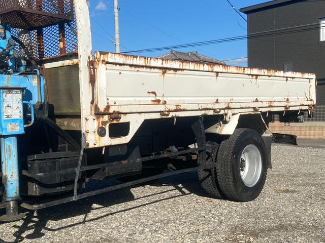 エルフトラック 　高床　タダノ３段クレーン　４ＢＥ１エンジン（30枚目）