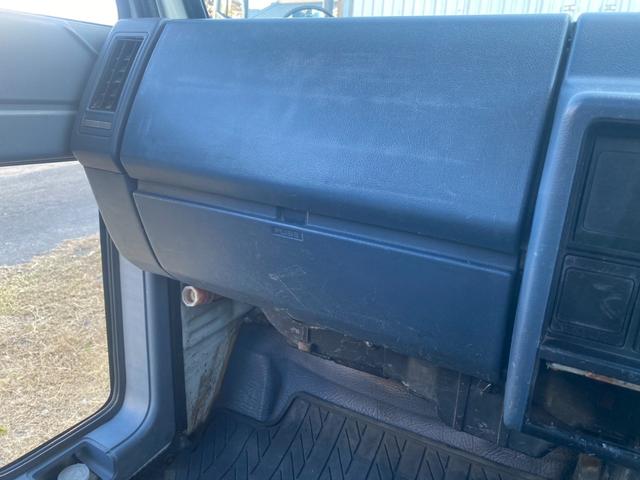 エルフトラック 　高床　タダノ３段クレーン　４ＢＥ１エンジン（61枚目）