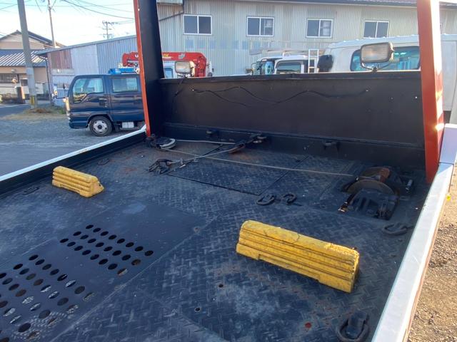 エルフトラック 　５．２ディーゼルターボ　ワイド超ロング高床　カスタムキャビン　ユニック製積載車　ウィンチ（4枚目）