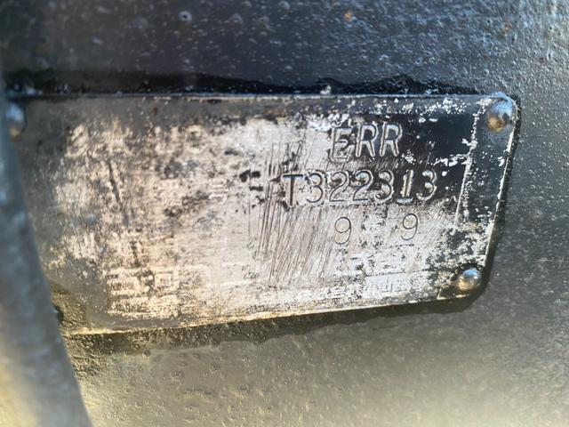 エルフトラック 　５．２ディーゼルターボ　ワイド超ロング高床　カスタムキャビン　ユニック製積載車　ウィンチ（15枚目）