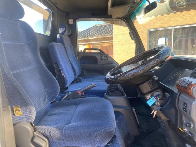 エルフトラック 　５．２ディーゼルターボ　ワイド超ロング高床　カスタムキャビン　ユニック製積載車　ウィンチ（49枚目）