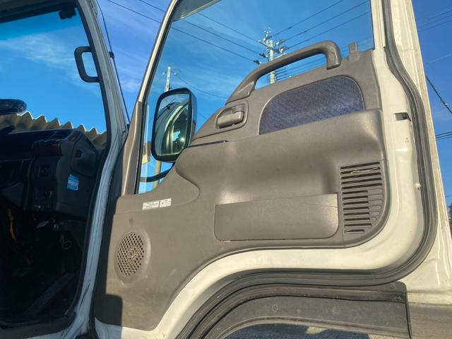 エルフトラック 　５．２ディーゼルターボ　ワイド超ロング高床　カスタムキャビン　ユニック製積載車　ウィンチ（54枚目）