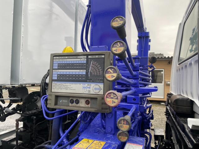 ファイター 　１０輪　２デフ　回送車　タダノ４段クレーン　８５００ｋｇ積載　ラジコン　フックイン　メッキパーツ（37枚目）