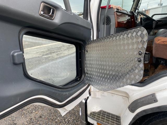 ファイター 　１０輪　２デフ　回送車　タダノ４段クレーン　８５００ｋｇ積載　ラジコン　フックイン　メッキパーツ（63枚目）