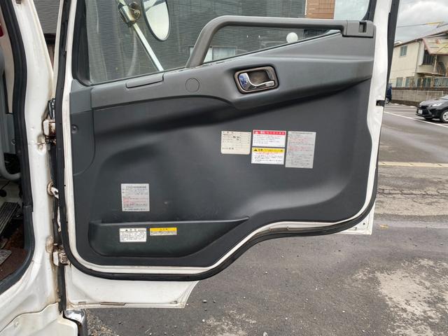 ファイター 　１０輪　２デフ　回送車　タダノ４段クレーン　８５００ｋｇ積載　ラジコン　フックイン　メッキパーツ（64枚目）