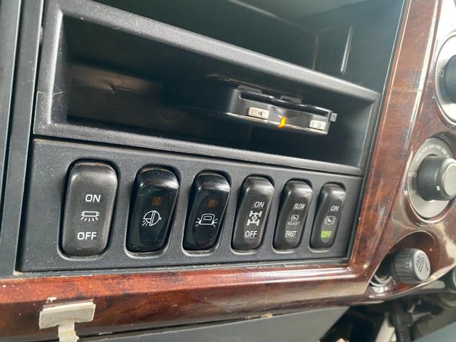 ファイター 　１０輪　２デフ　回送車　タダノ４段クレーン　８５００ｋｇ積載　ラジコン　フックイン　メッキパーツ（69枚目）